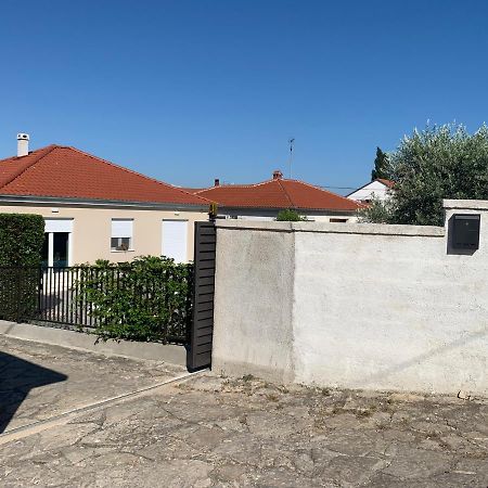 Tony'S House With Private Pool, Garden And Parking Villa Zadar Eksteriør bilde